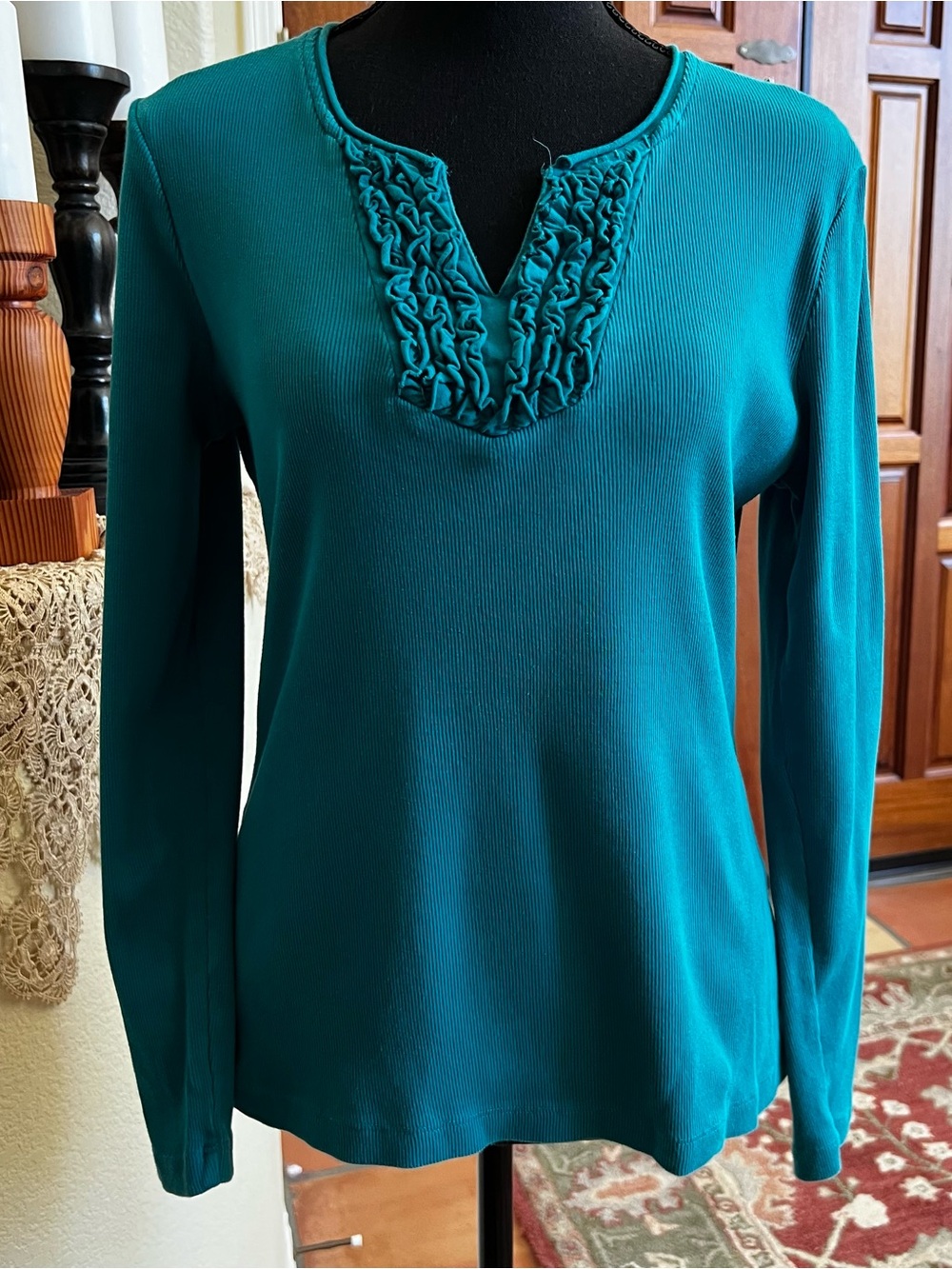 2 a Tee Sweater Women’s Large Blue Cardigan Ruffled Cotton Preppy